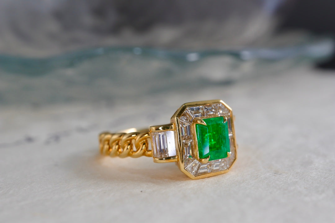 Must-Have Jewelry: Emerald Cuban Link Ring