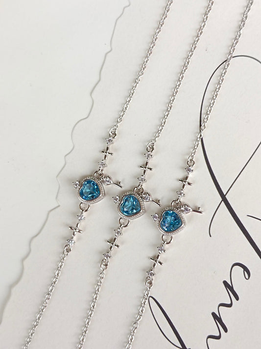 Exquisite Natural Swiss Blue Topaz Heart Pendant Bracelet - Jewelry for Every Occasion