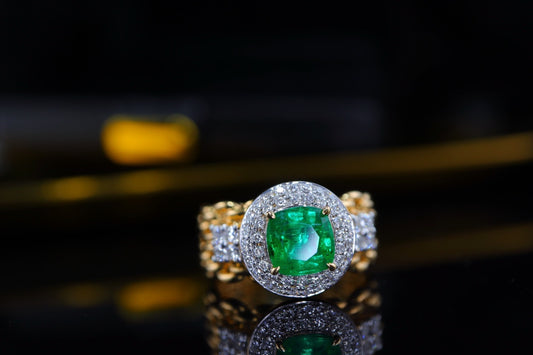 Panjshir Emerald Ring - A Unique and High-Quality Jewelry Piece