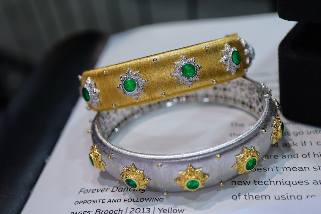 Buccellati Emerald Bracelet: A Timeless Jewelry Masterpiece