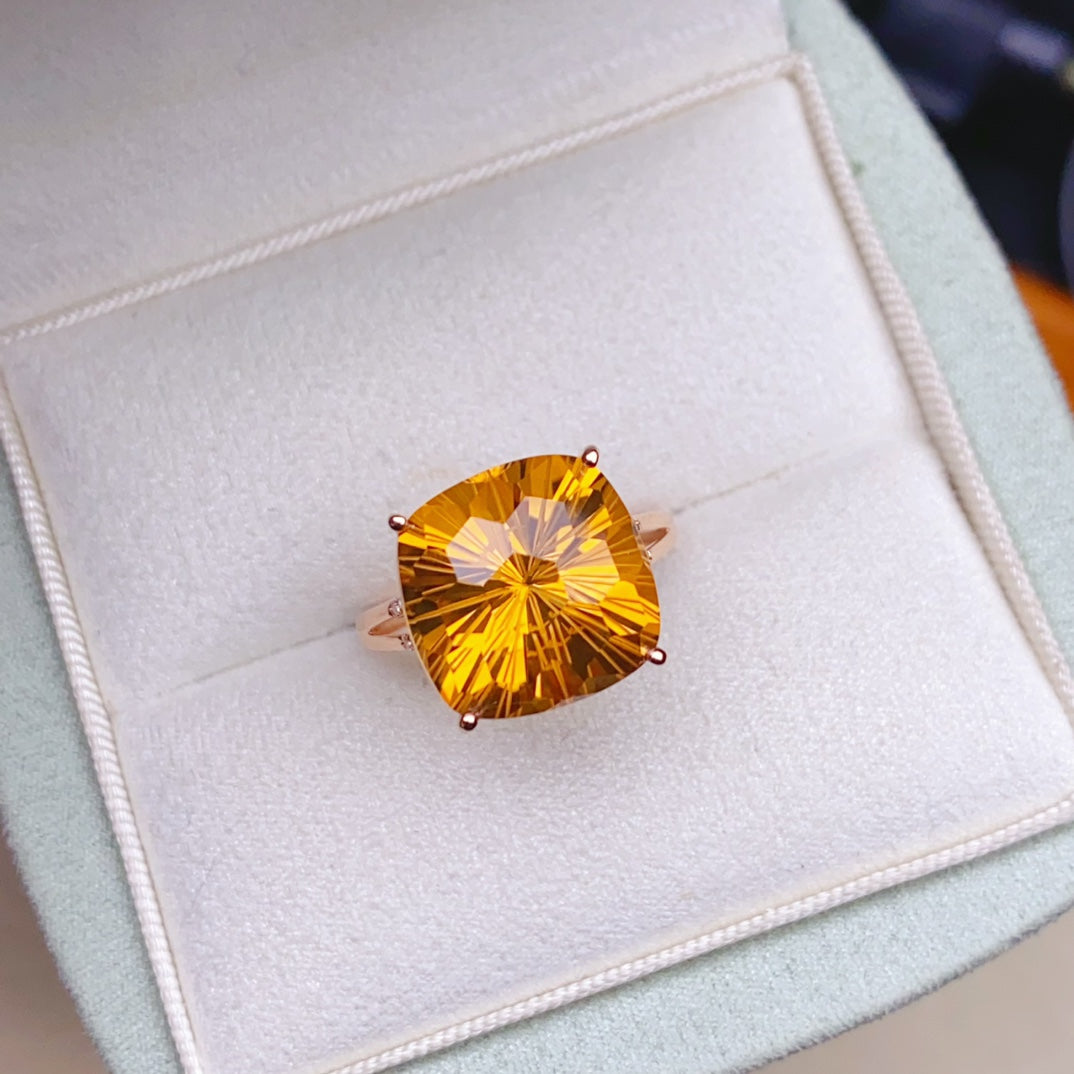 Glorious Yellow Citrine Ring - A Stunning Piece of Jewelry