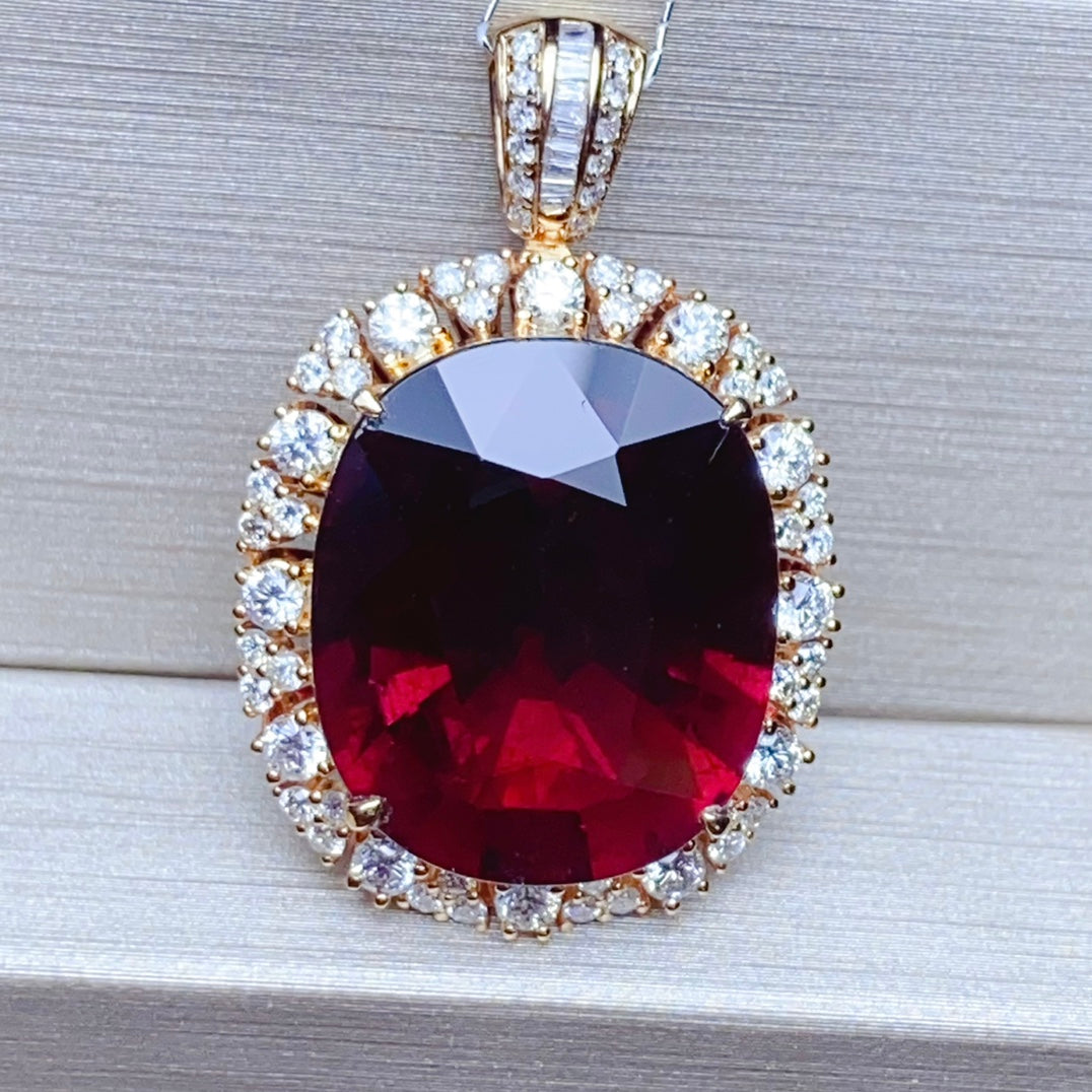 Natural Tourmaline Pendant Jewelry with 18K Gold and Diamond Setting