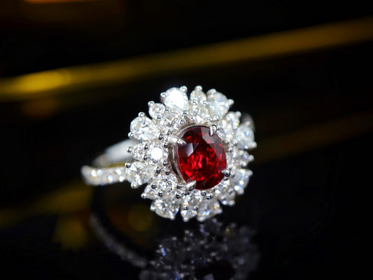 Pigeon's Blood Red Ruby Ring - Fijne sieradencollectie