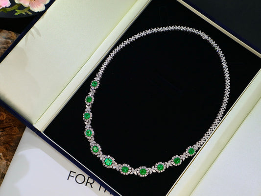 Collector's Grade Dinner Party Jewelry: Emerald Diamond Necklace Outshines All