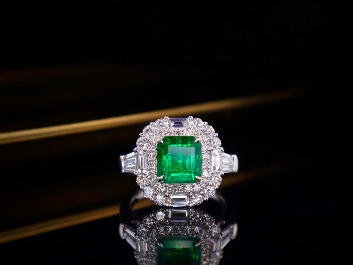 Emerald Ring - Premium Quality Jewelry for Every Occasion