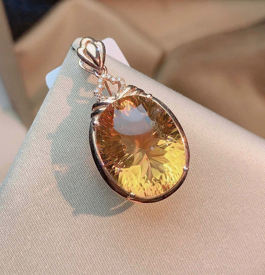 Exquisite Yellow Crystal Pendant Jewelry