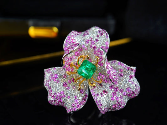 High-End Artistic Flower Design Jewelry - Panjshir Emerald Ring