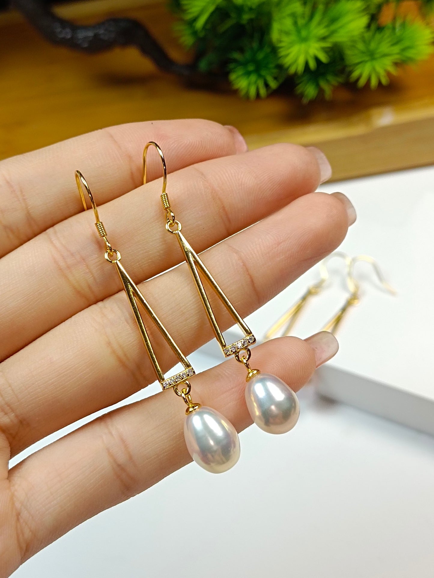 S925 Silver Embedded Rice Bead Light Pink Pearl Earrings - Minimalist Elegant Pearl Jewelry