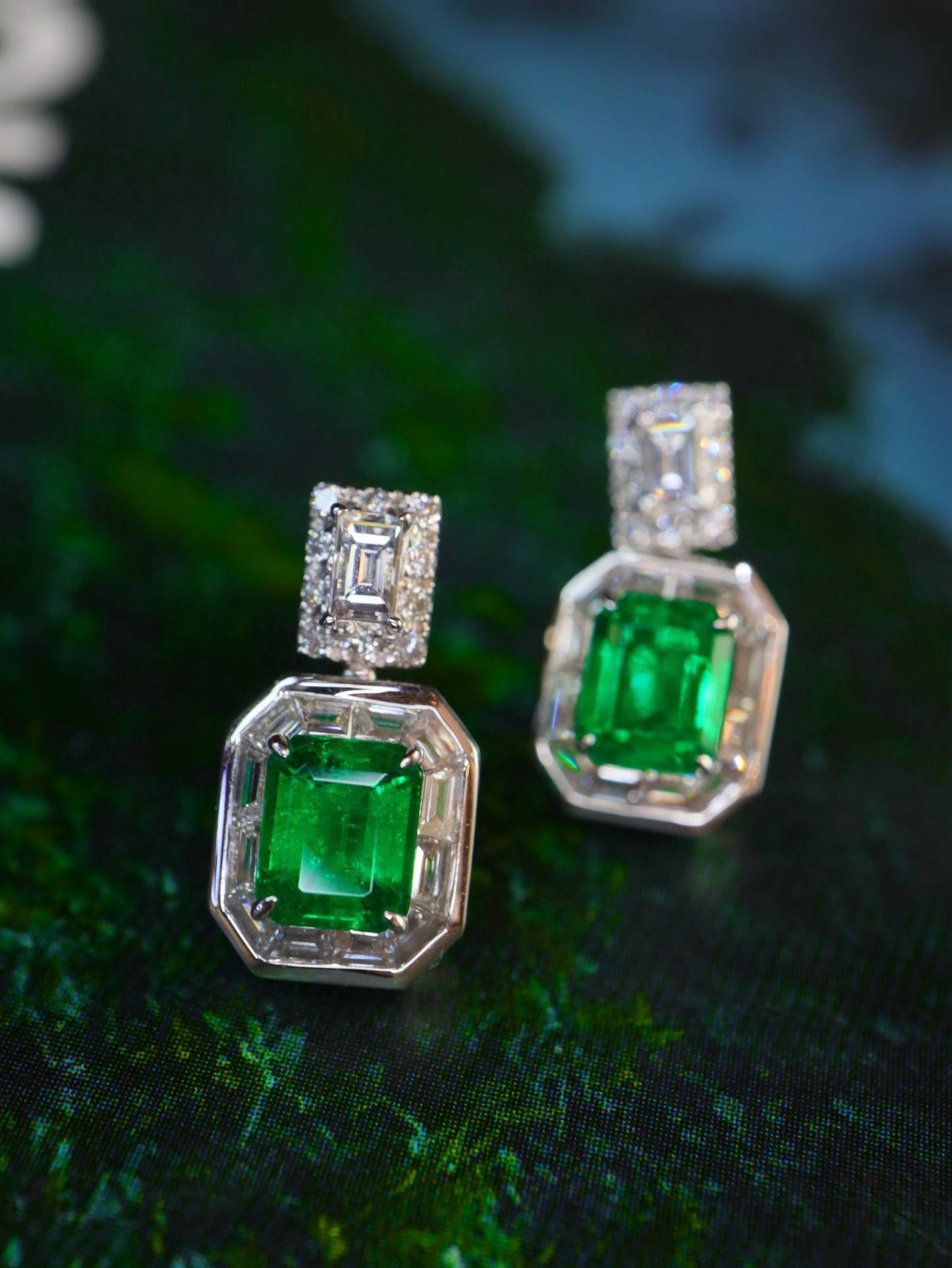 Emerald Stud Earrings - A Must-Have for the Chic Girl | Jewelry Collection