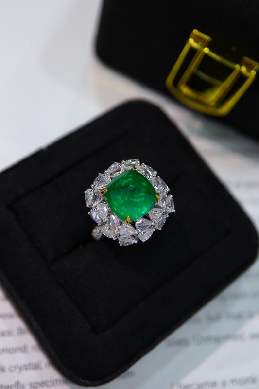 Sugarloaf Emerald Ring - Luxurious Jewelry Piece