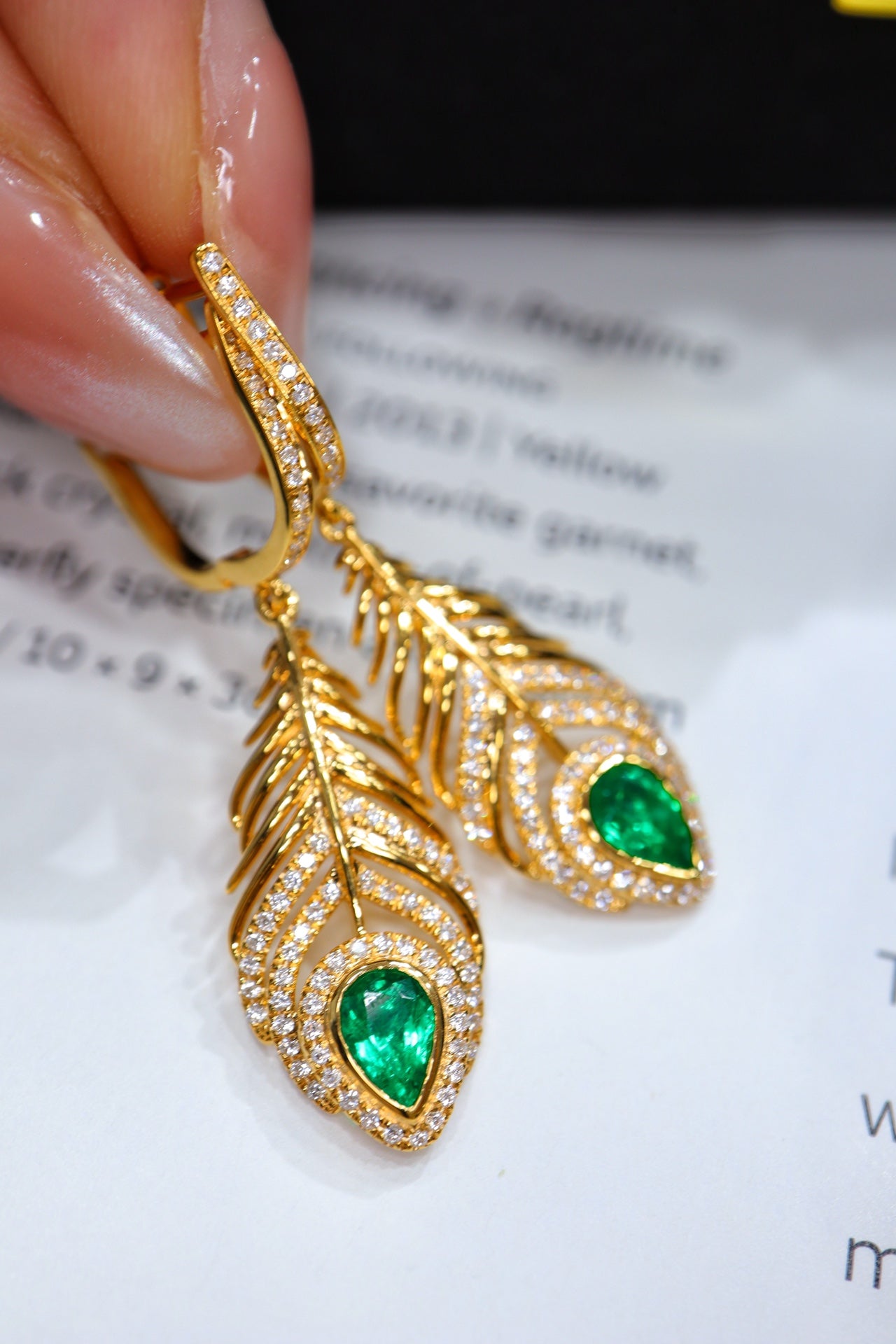 Exquisite Panjshir Emerald Earrings - Premium Jewelry for the Chic