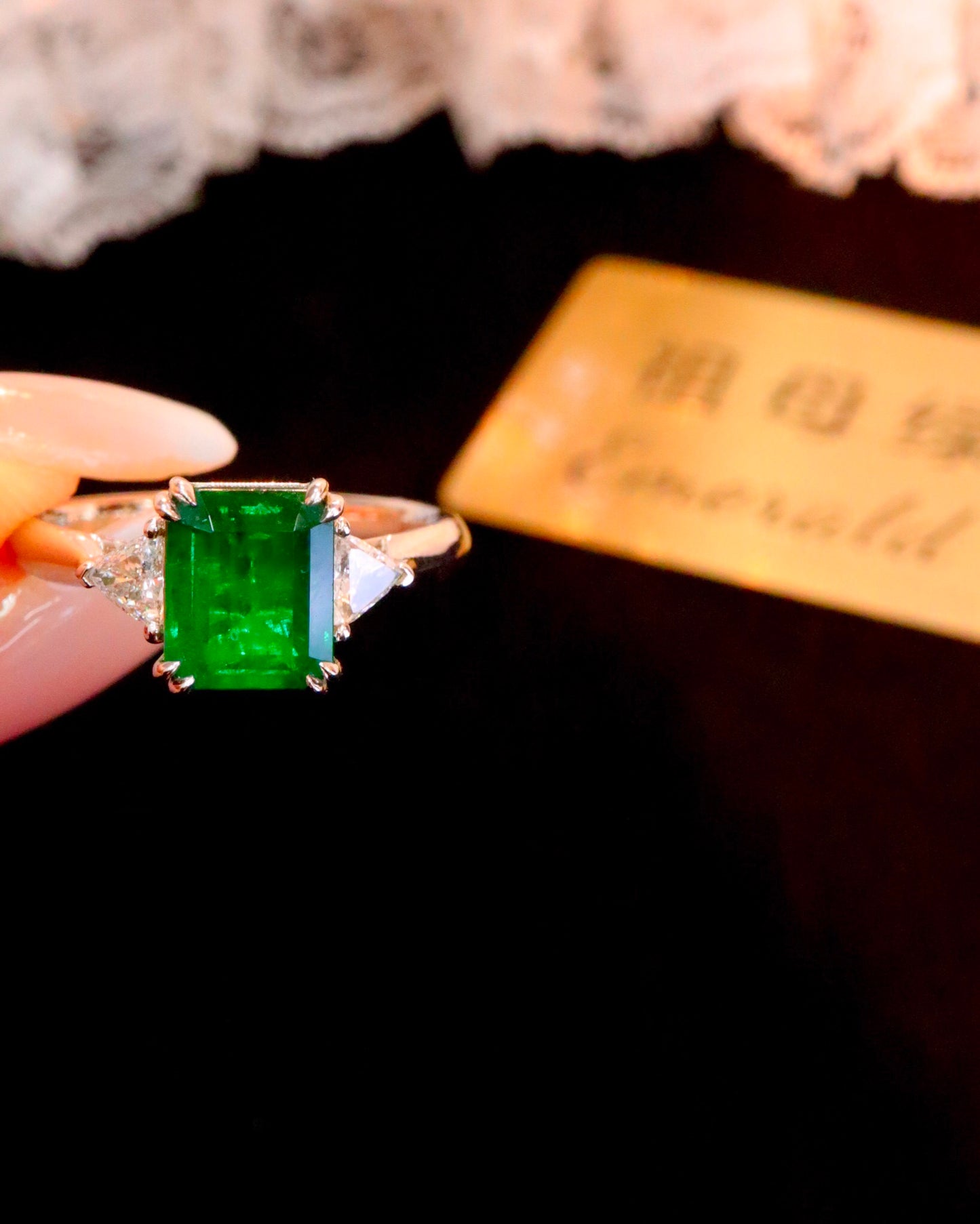 High-Quality Minimalist Three-Stone Emerald Ring - Collector's Edition Jewelry