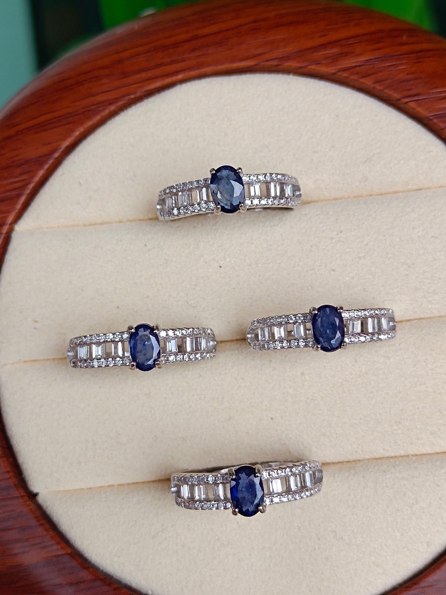 Stylish Natural Sapphire Ring in S925 Silver - A Jewelry Must-Have