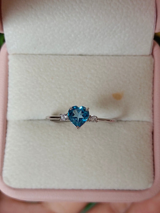 Natural Topaz Heart Ring - Unique Jewelry for Love Expressions