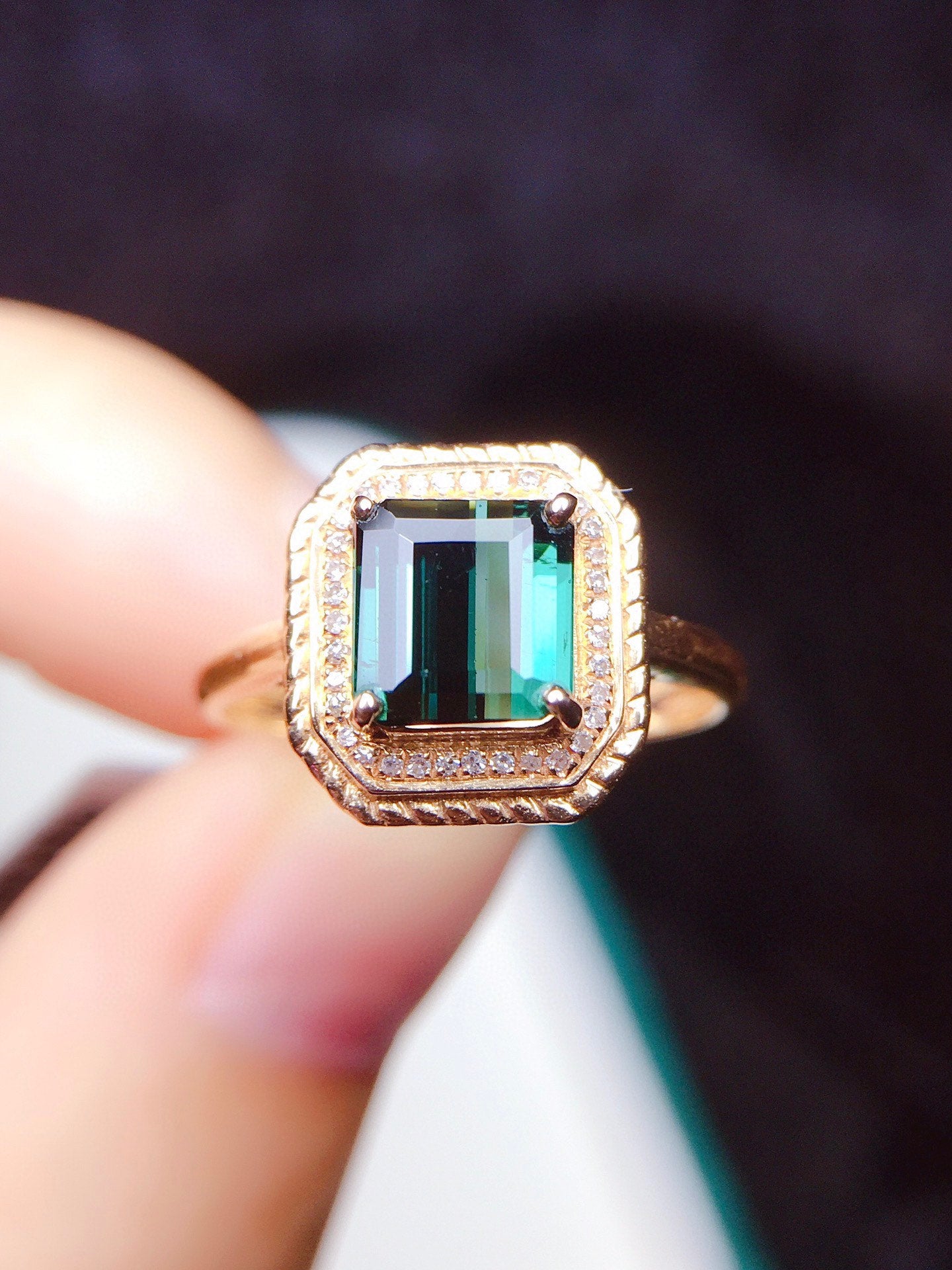 Natural Tourmaline Ring - Exquisite 18k Gold & Diamond Jewelry