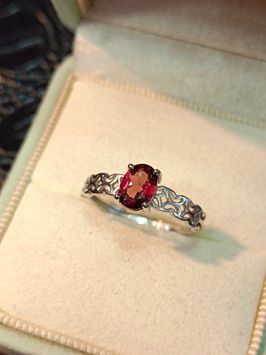 Sterling Silver Garnet Embedded Ring - Elegant Jewelry Piece