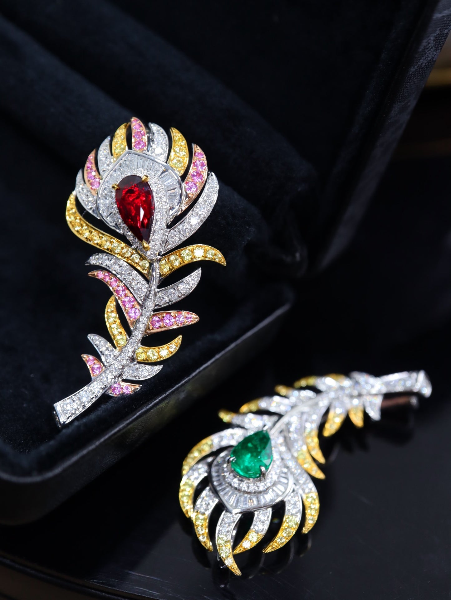 Ruby Feather High-End Brooch/Pendant Two-in-One Design Jewelry