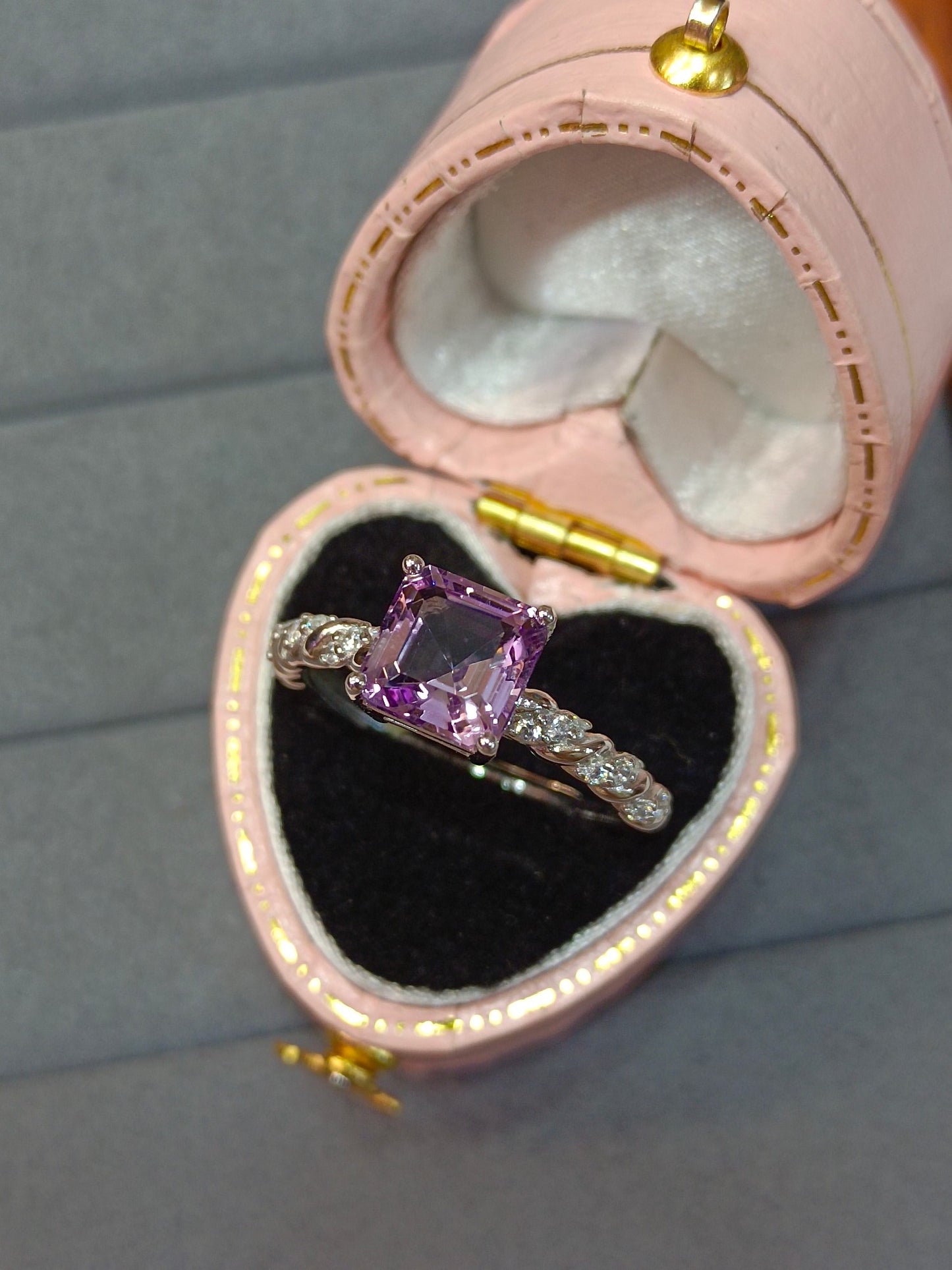 Cincin Persegi Kristal Ungu S925 Sterling Silver Lavender - Barang Kemas Cantik