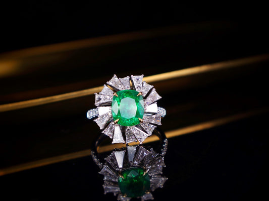 Emerald Ring - Luxurious Jewelry Piece with Intense Color