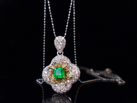 Panjshir Emerald Pendant - Exquisite VVG Walton Green Jewelry