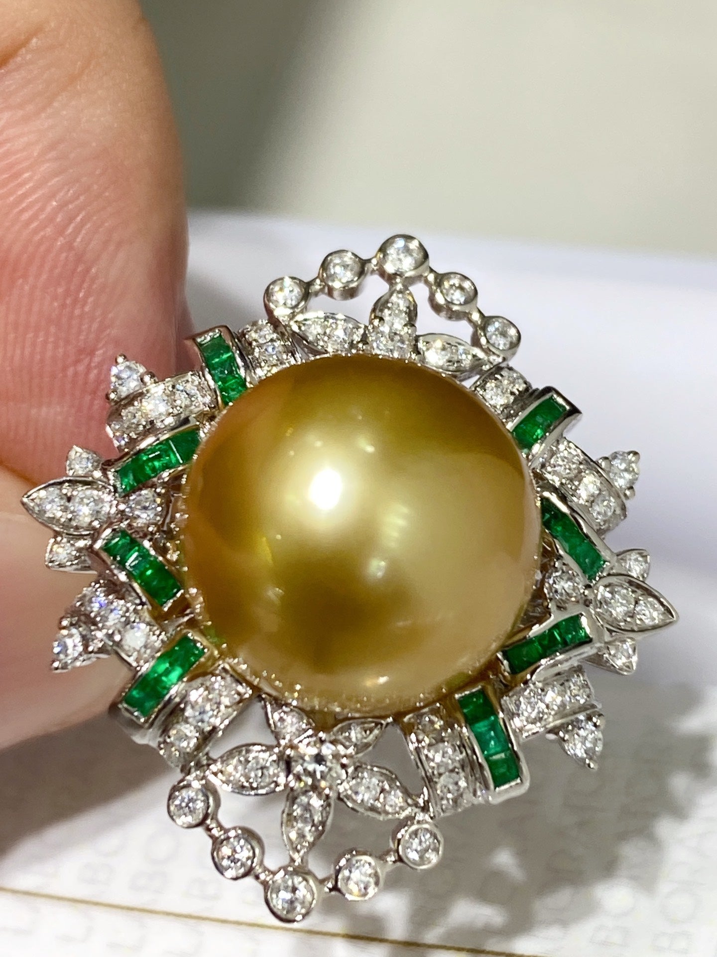 Luxurious Golden Pearl and Diamond Ring - Premium Jewelry