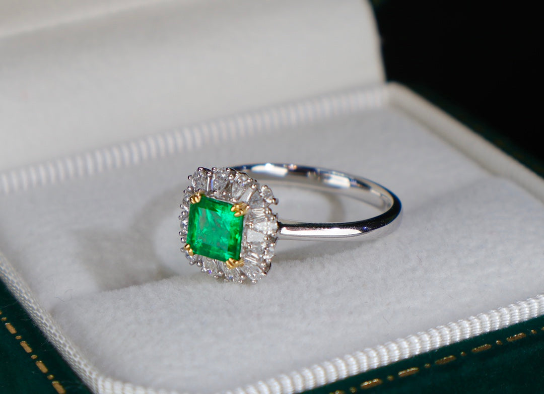 Emerald Ring - High-Quality Brazilian Jewelry