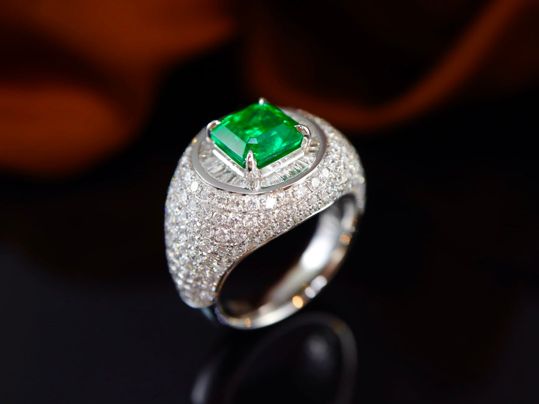 Panjshir Emerald Ring - Top-Grade Watton Green Jewelry