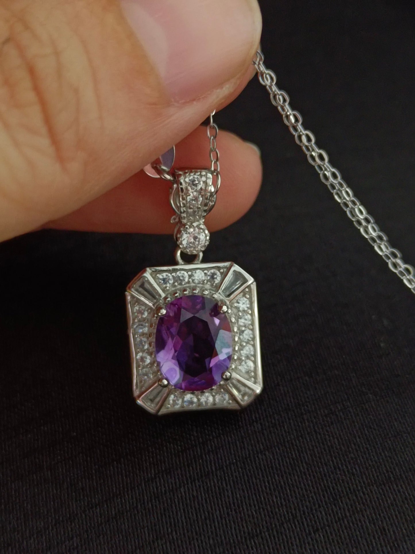 Exquisite Natural Amethyst Pendant Jewelry