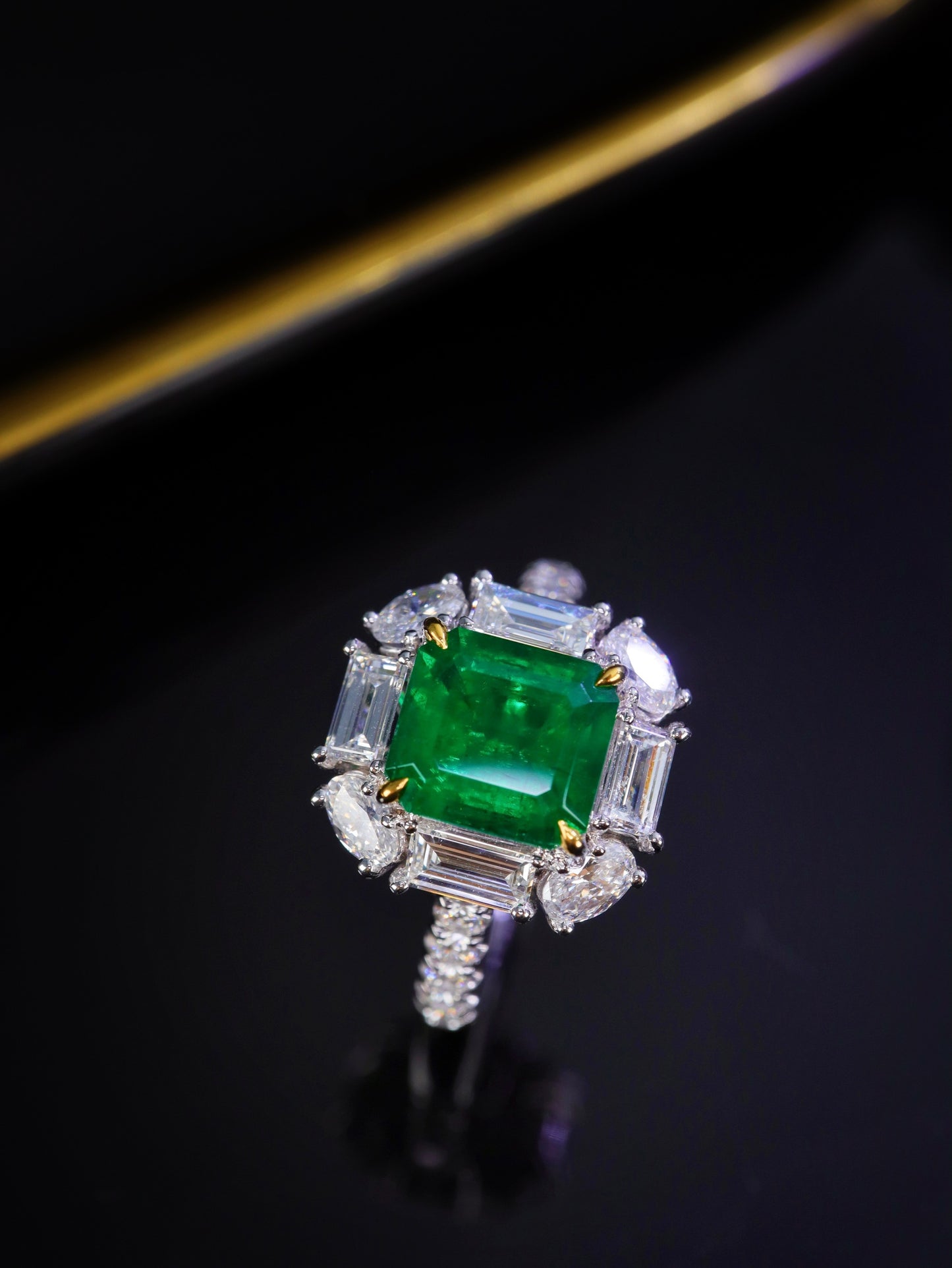 Afghan Panjshir Emerald Ring - Premium Wharton Green Jewelry