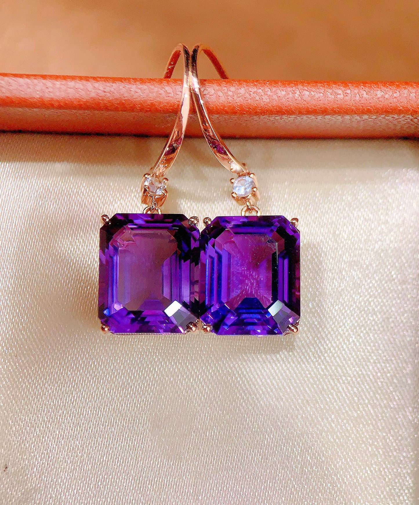 Elegant Purple Amethyst Earrings - Luxury Jewelry