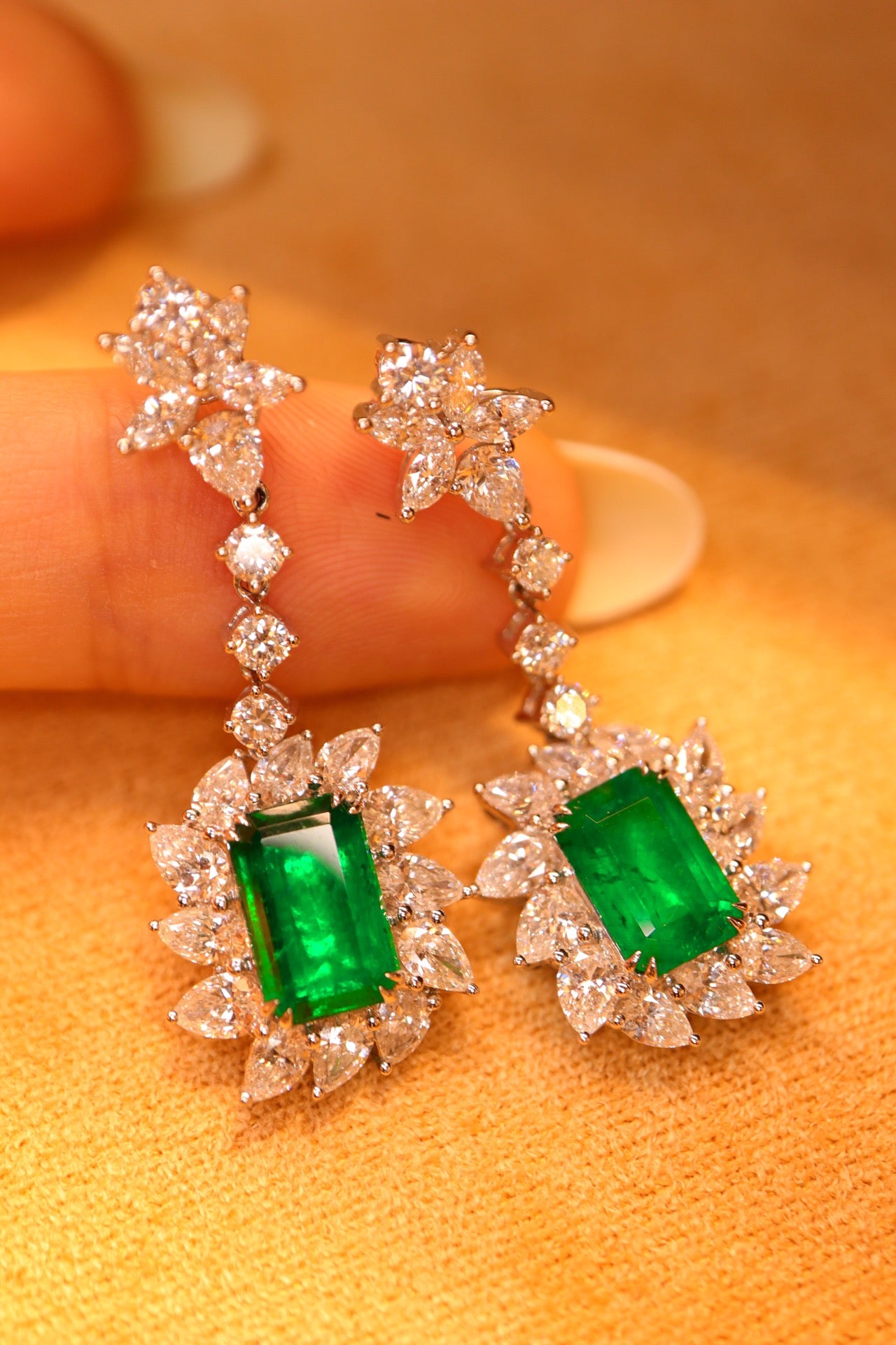 Majestic Lady Style Jewelry: Zambian Emerald Earrings with Top-Grade Walton Green