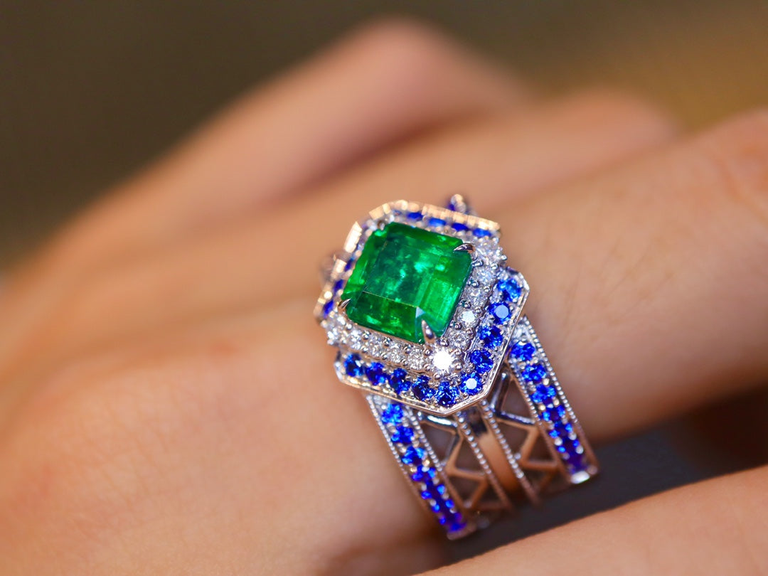 Nature's Splendor: Emerald and Sapphire Jewelry Marvel