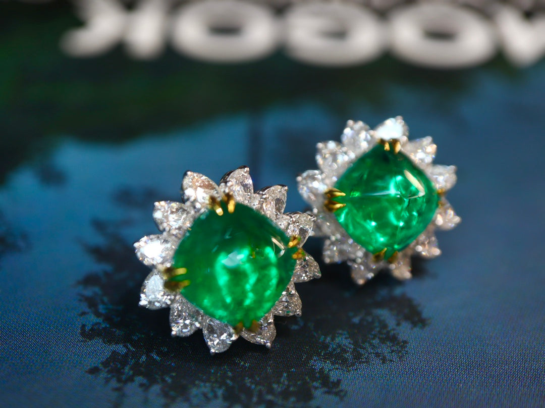 Emerald Stud Earrings: A Luxurious Jewelry Piece