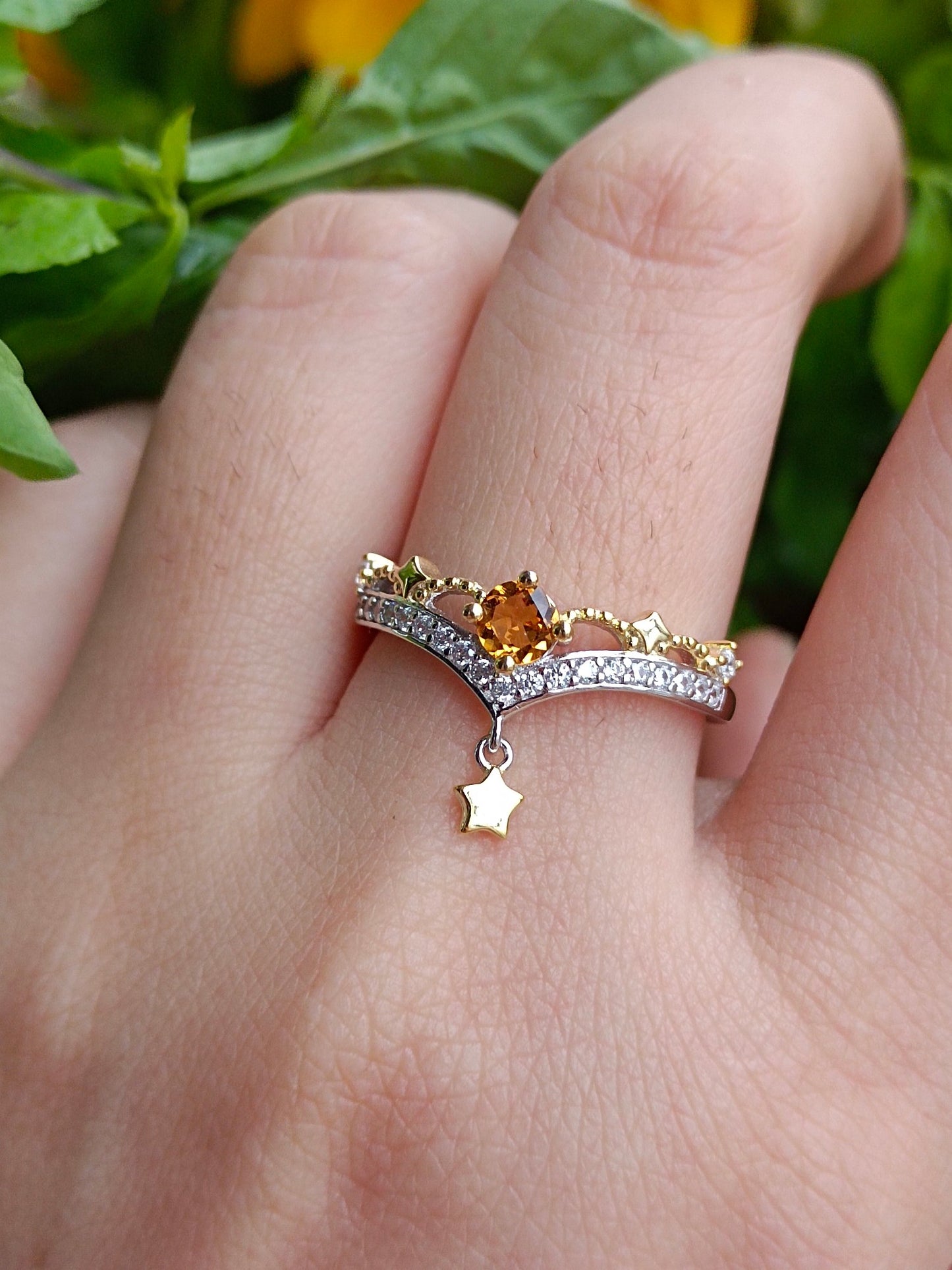 Natural Yellow Crystal Star Ring - Exquisite Jewelry for Every Occasion