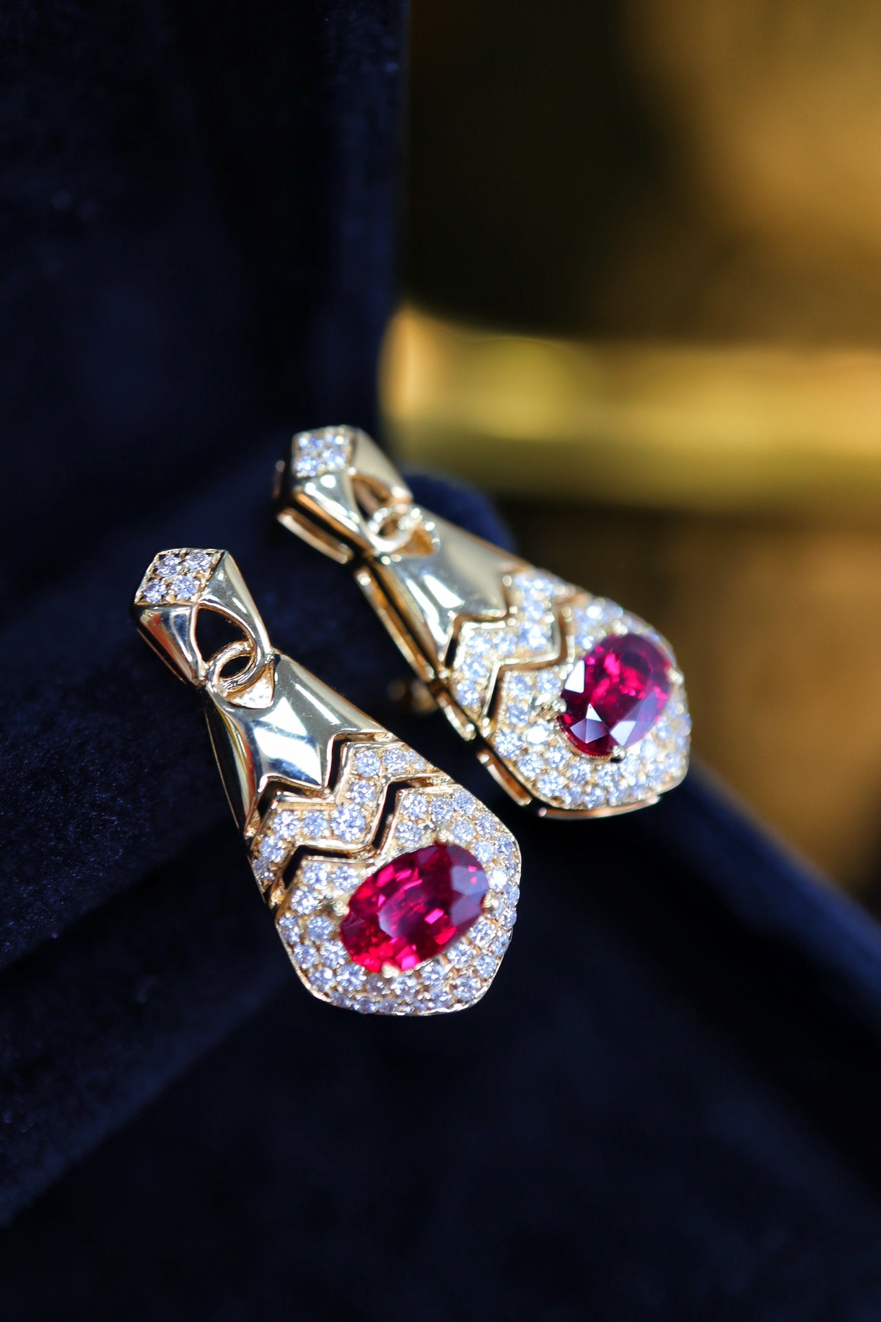 Artdeco Vintage Chic Light Luxury Ruby Earrings - A Jewelry Gem