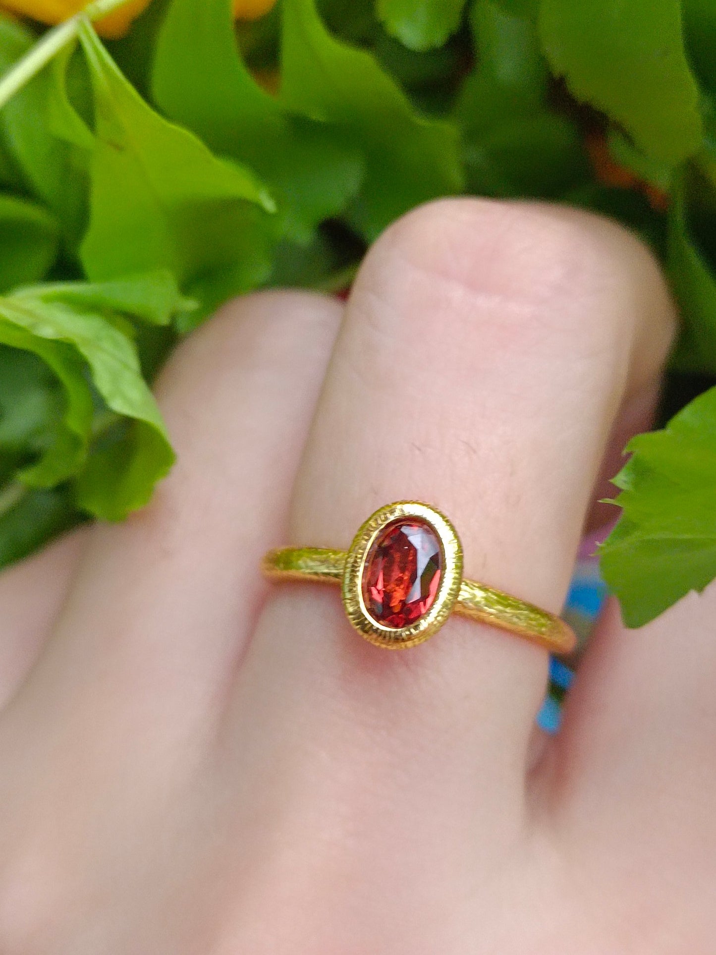 Natural Garnet Ring - Exquisite Italian Craftsmanship Jewelry