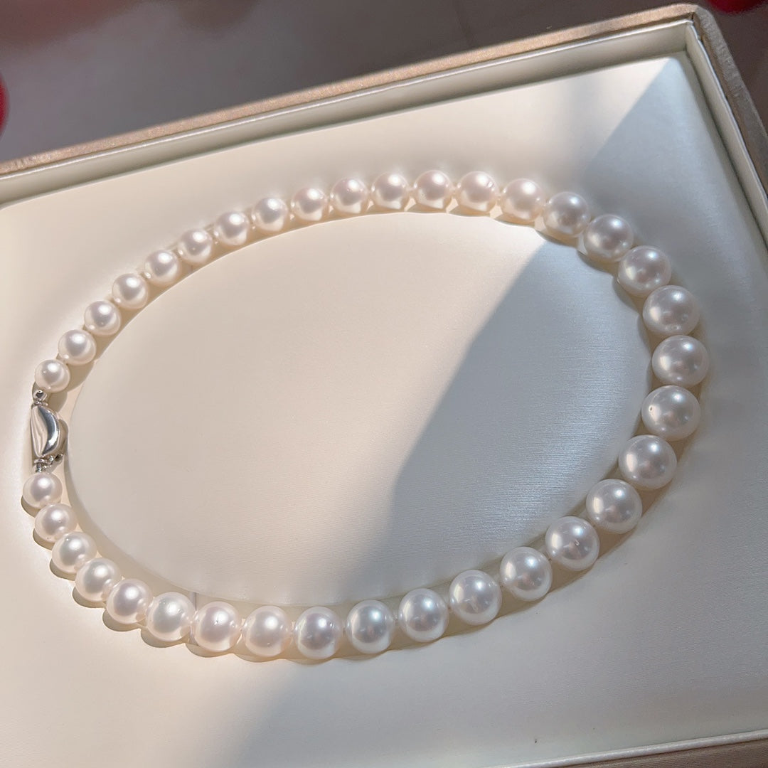 Rare 9-12.7mm Australian South Sea Pearl Necklace with Mirror-Like Luster