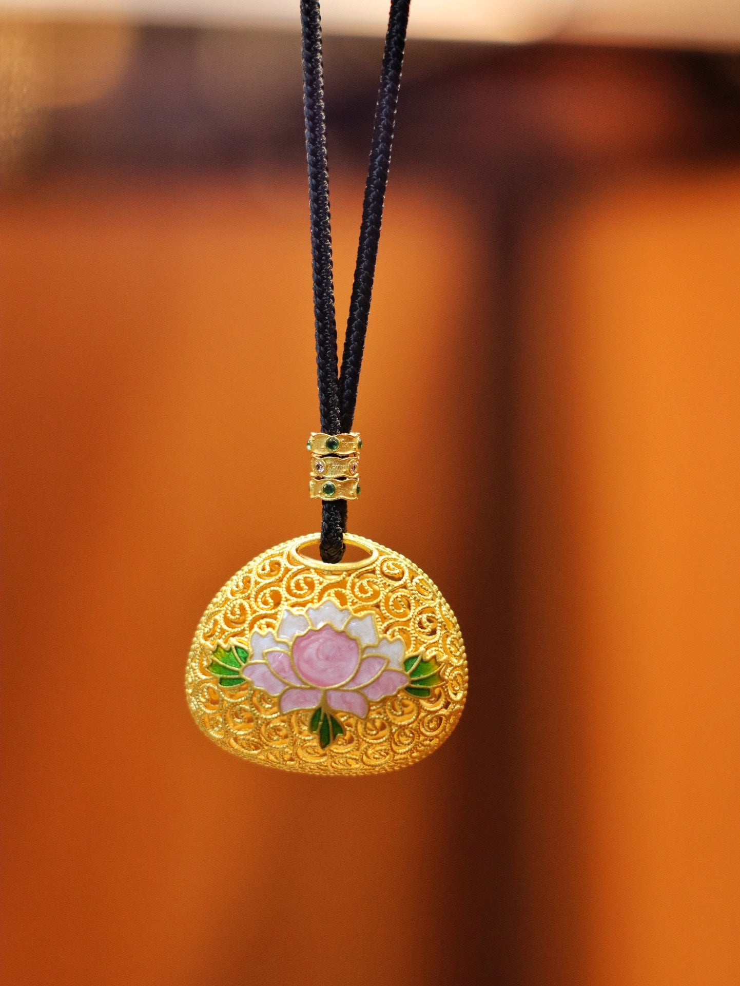 24k Gold Emerald Pendant - Premium Jewelry Collection