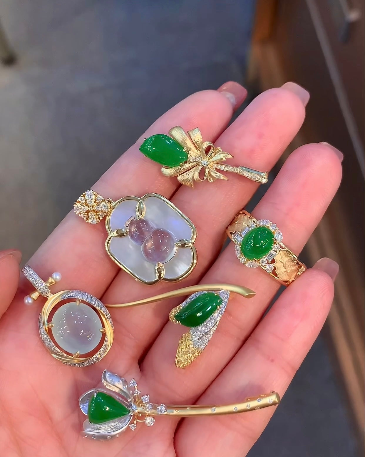 Exquisite Jade Jewelry Collection: Pendants, Brooches, and Rings!