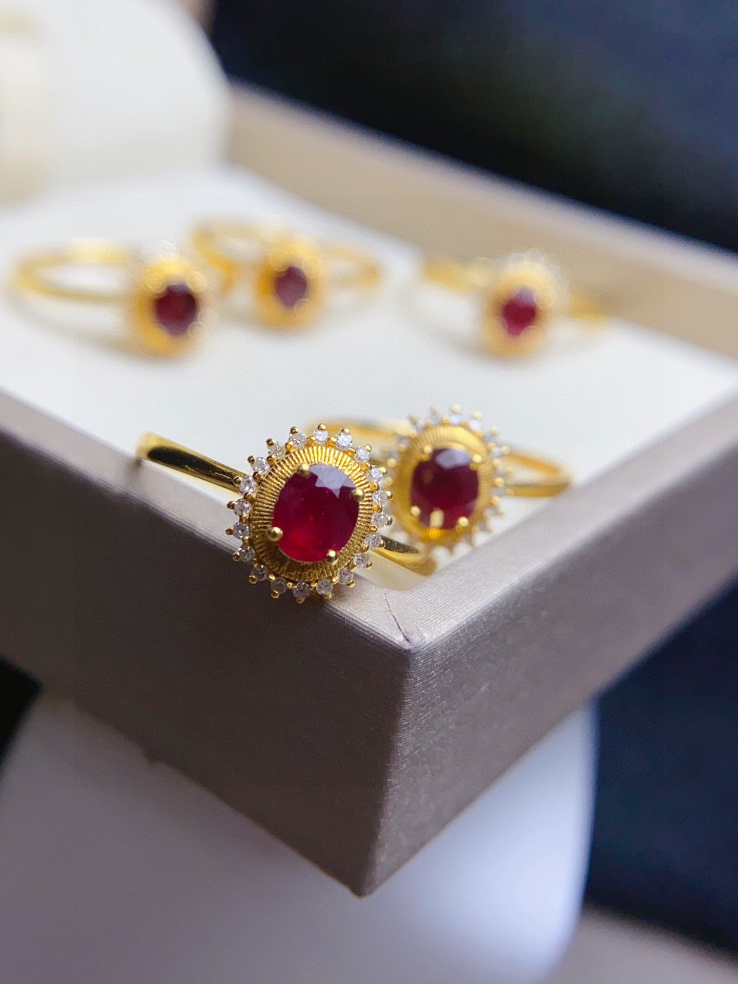 Natural Ruby Ring in 18K Gold with Diamond Accent - Exquisite Jewelry