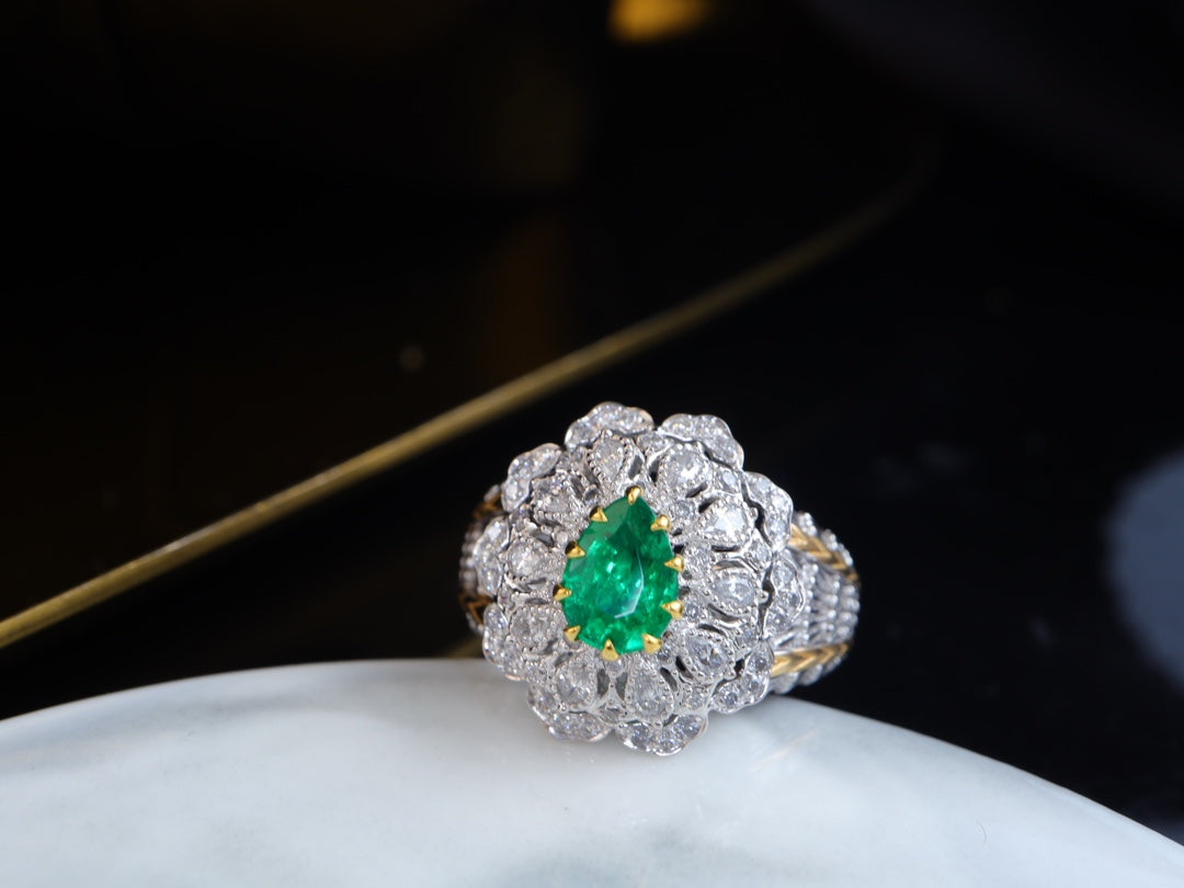 Panjshir Emerald Ring - Premium Jewelry Piece