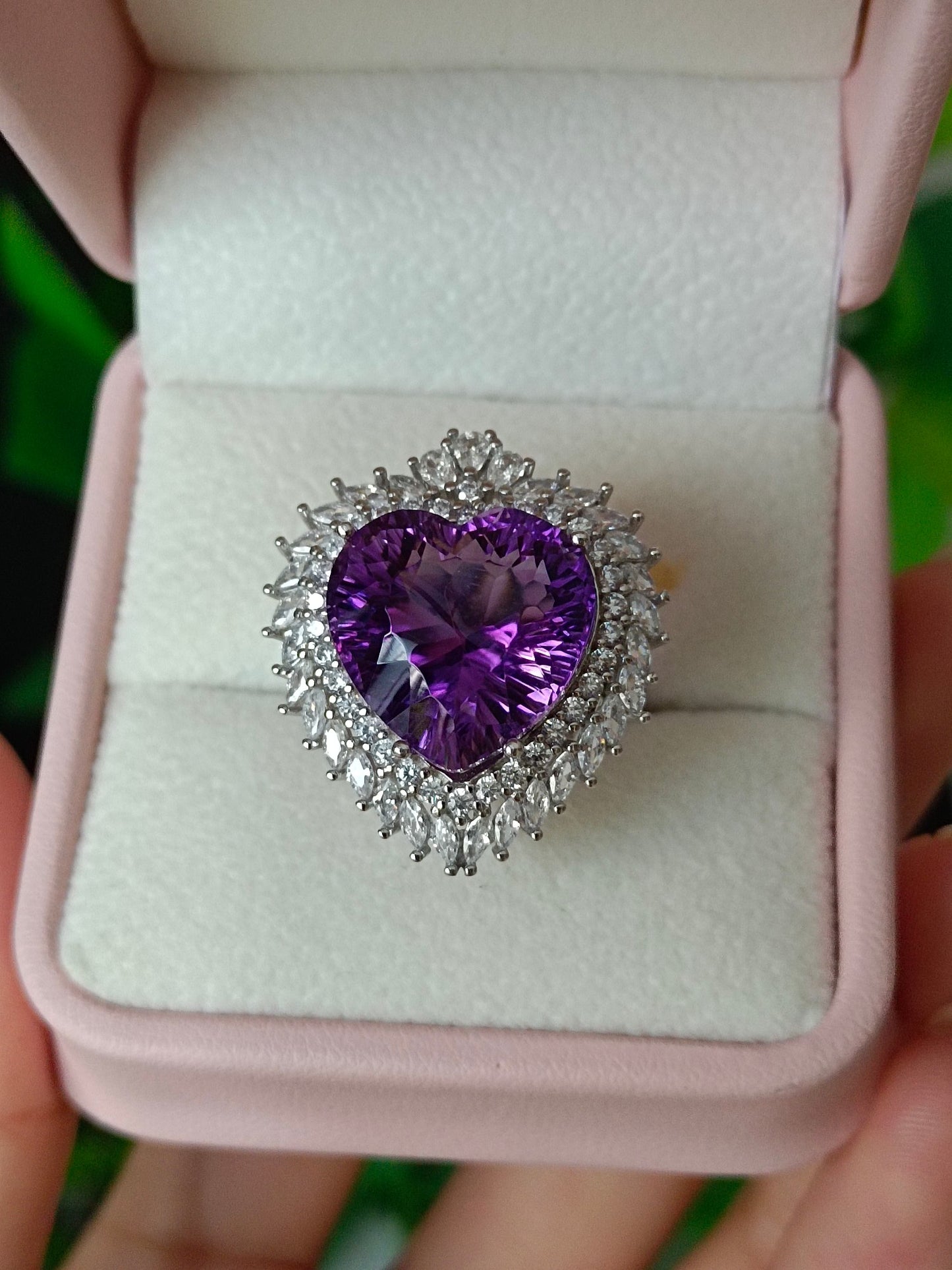 Luxurious Purple Amethyst Heart Ring and Pendant Necklace - Exquisite Jewelry