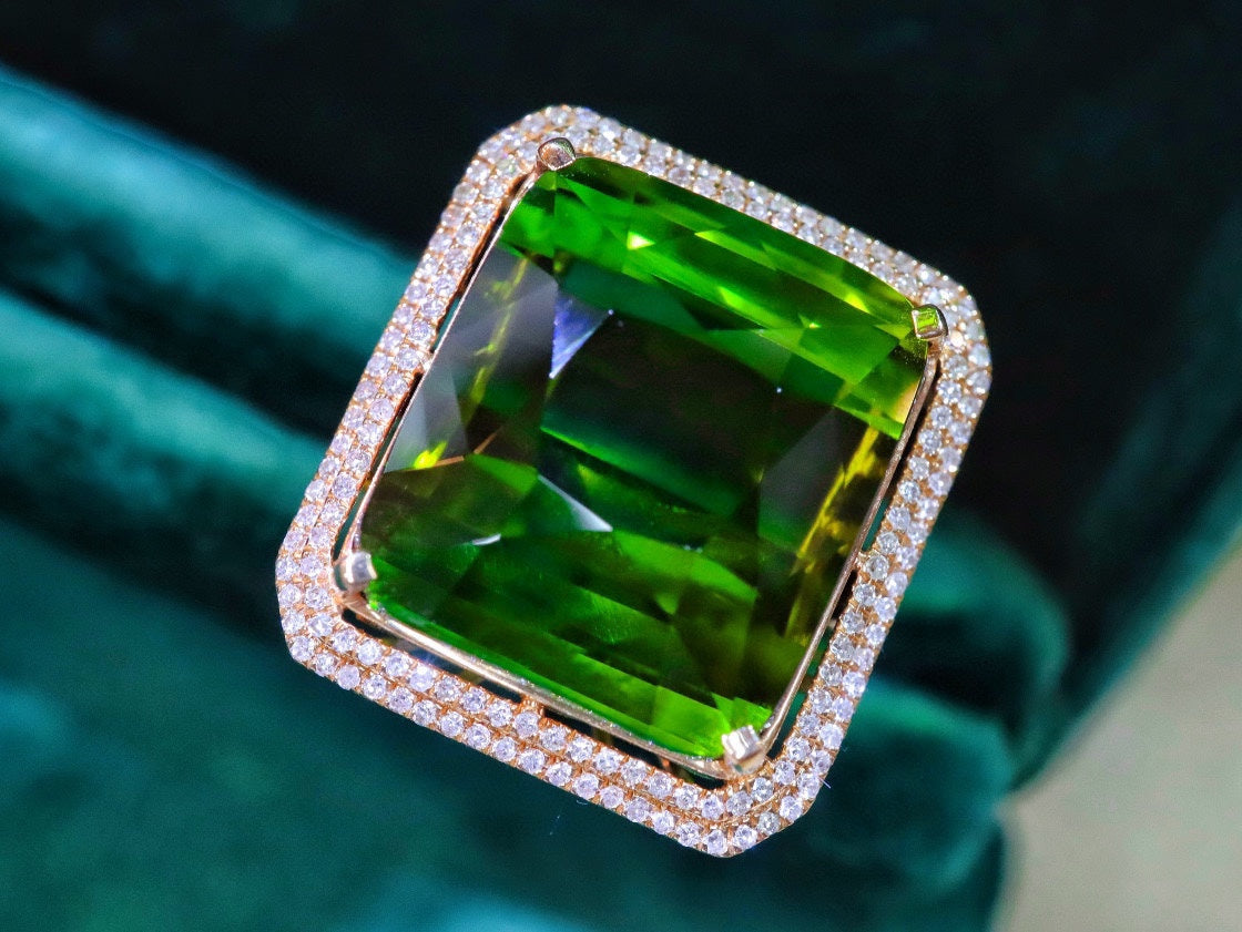 Luxury Jewelry: Natural Tourmaline Ring with 18k Gold and Diamond Embellishments