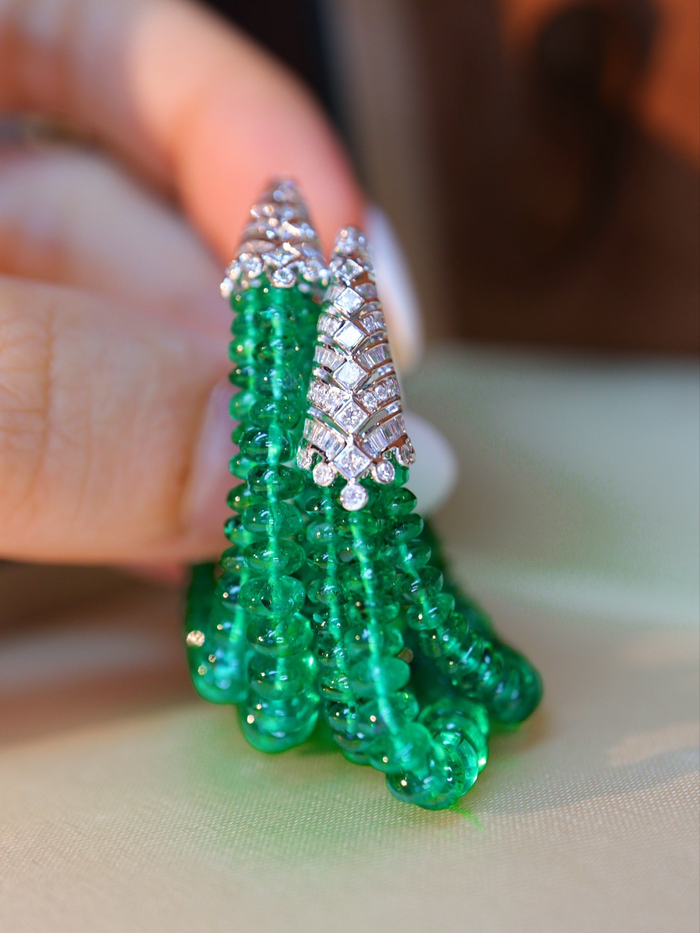 Premium Custom High-Crystal Jewelry: Emerald and Diamond Earrings