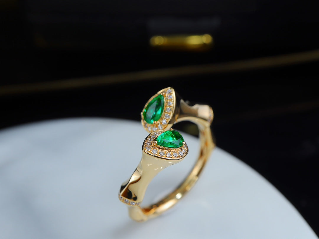 Elevate Your Style: Premium Bamboo-Inspired Emerald Ring - Fine Jewelry