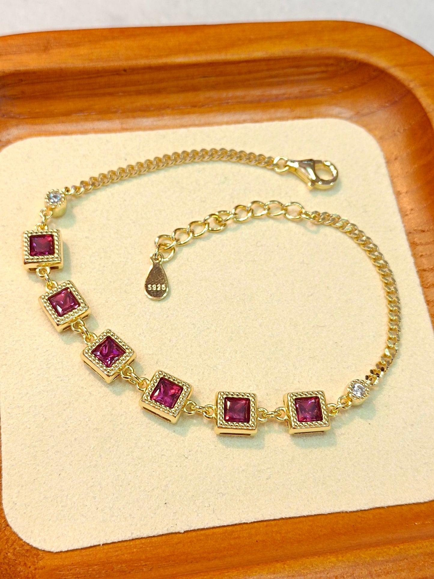 S925 Silver Princess-Cut Garnet Jewelry Bracelet