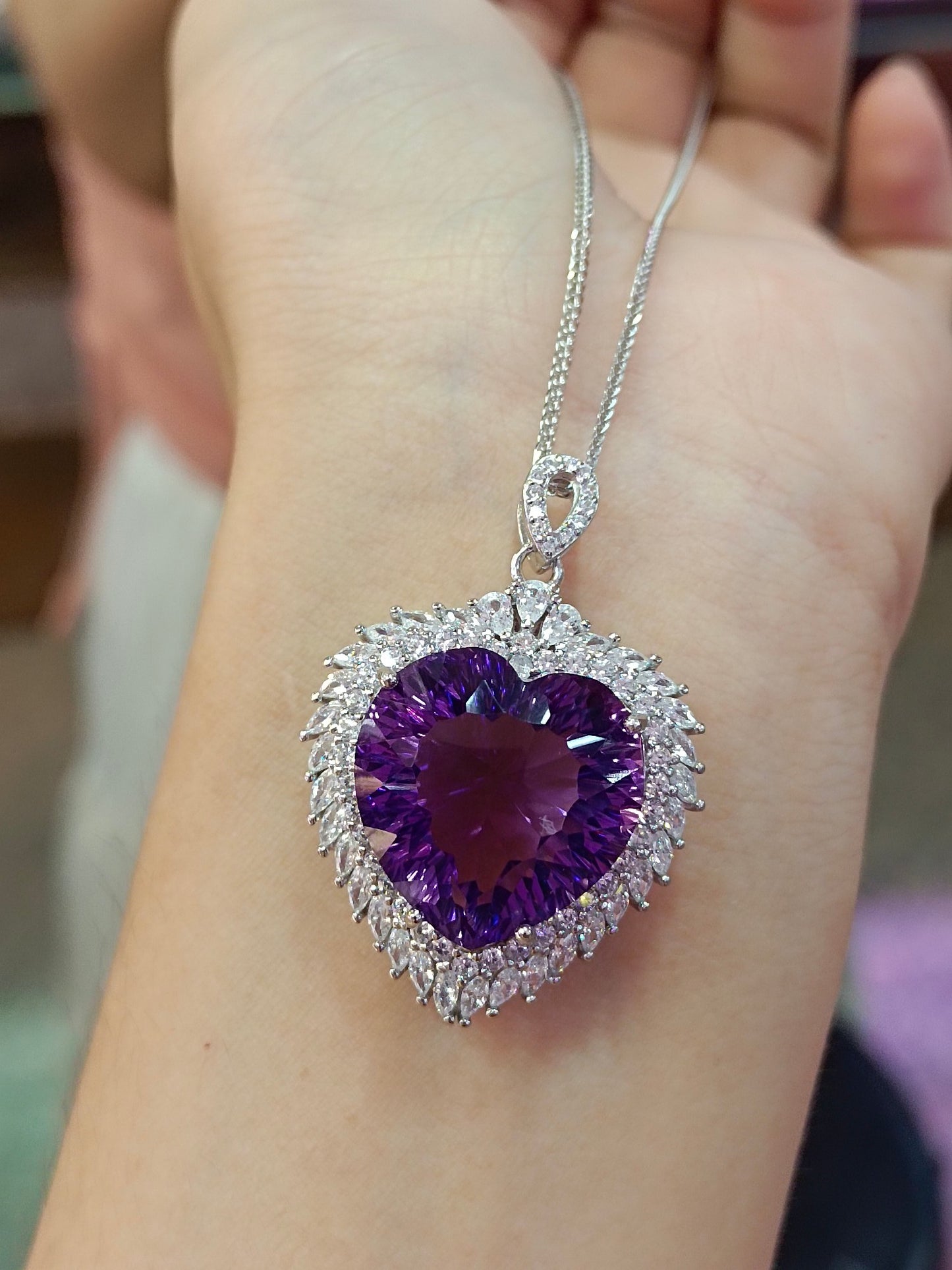 Jewelry Exclusive: Natural Purple Amethyst Heart Pendant