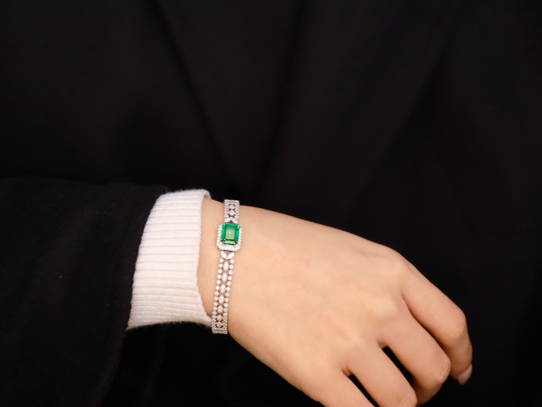 Wide Diamond Emerald Bracelet: Luxurious Lace-Like Jewelry