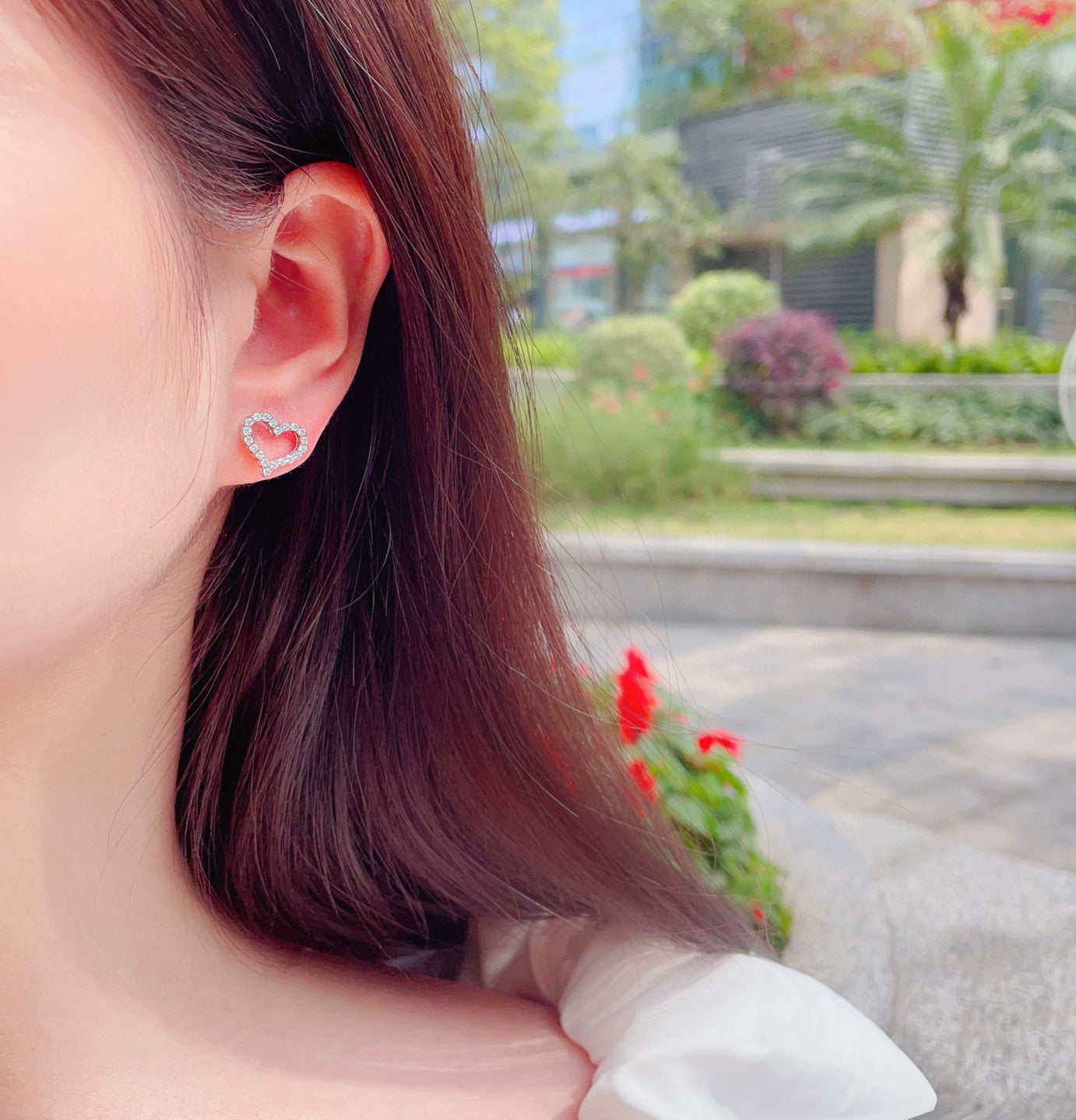 18K Cultured Heart-Shaped Stud Earrings - Premium Jewelry