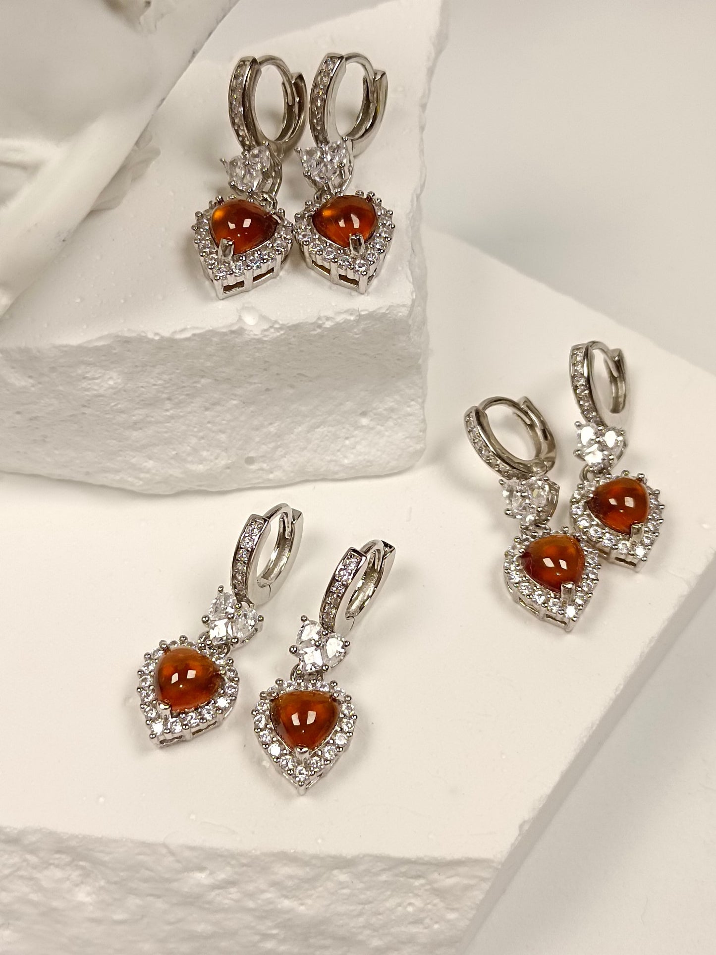 S925 Silver Heart-Shaped Earrings Embedded with Fine Mandarin Garnet - A Touch of Orange Elegance